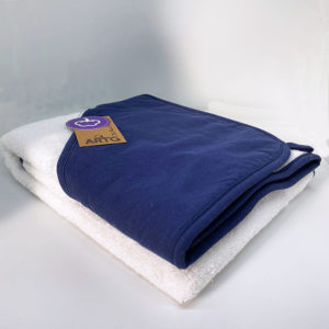 Linge à capuche marine